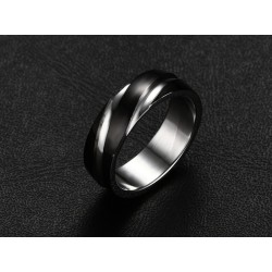 Anillo para hombre en acero inoxidable con franjas negras