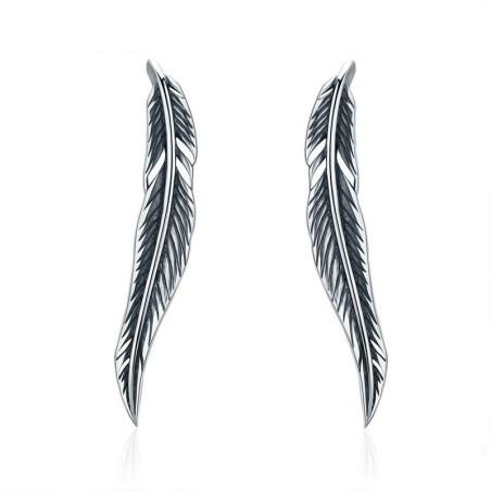Aretes largos en forma de hojas en plata