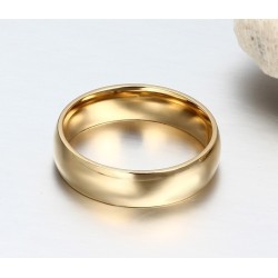 Argollas de matrimonio doradas en acero inoxidable