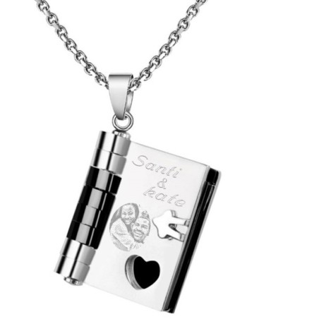 Collar con dije grabable de libro en acero inoxidable