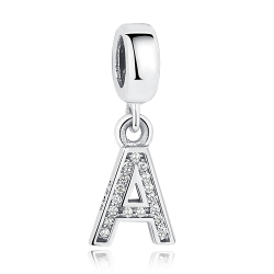 Dije con collar de letra inicial en plata