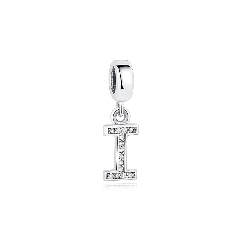 Dije con collar de letra inicial en plata