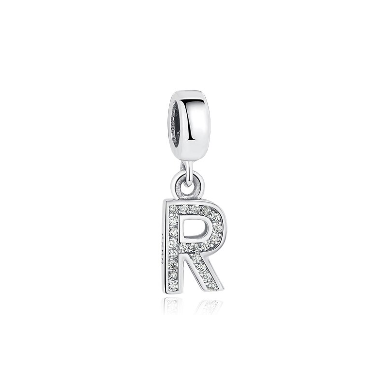 Dije con collar de letra inicial en plata