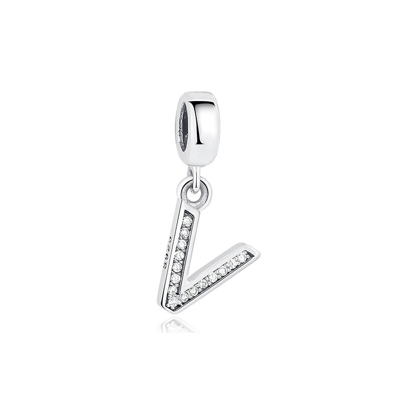 Dije con collar de letra inicial en plata