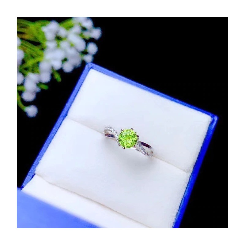 Anillo de compromiso en plata