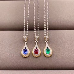 Collar con dije de plata y esmeralda gota
