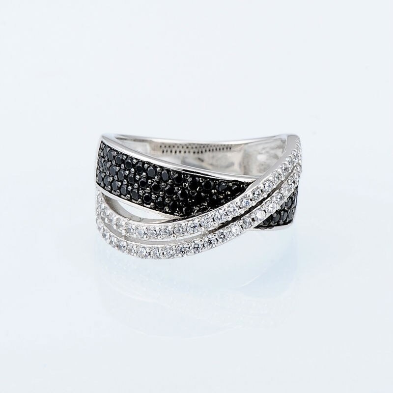 Anillo dos bandas entrelazadas en plata