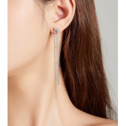 Aretes elegantes borlas