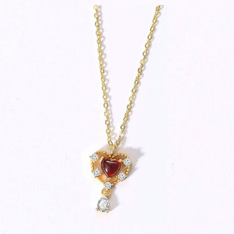 Dije con cadena corazón de amor en plata