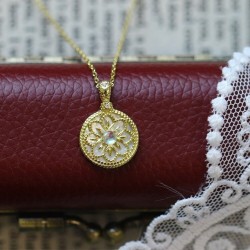 Collar con dije vintage piedra lunar en plata