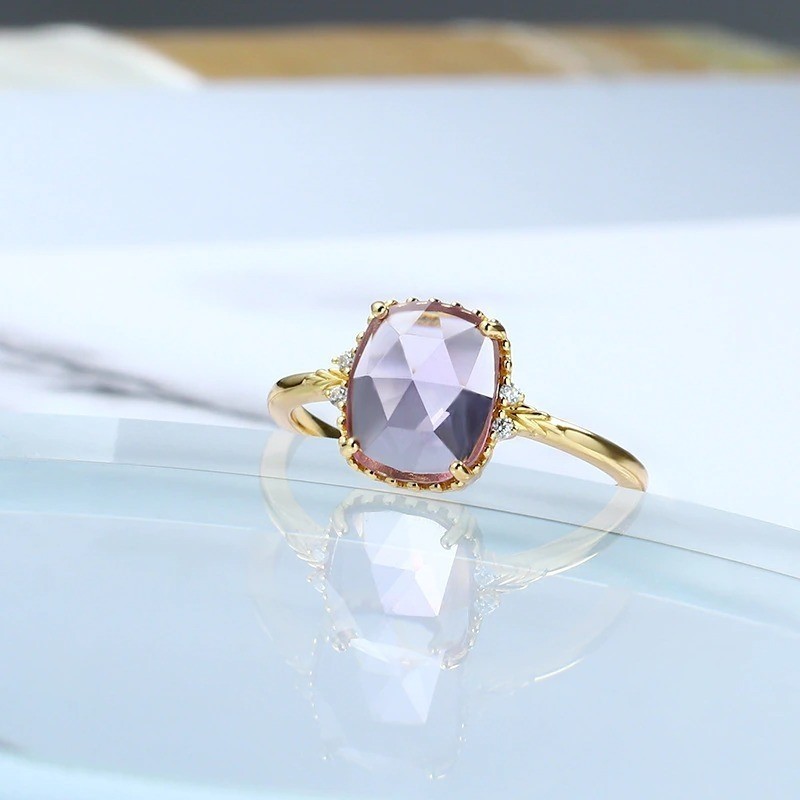 Anillo de compromiso estilo vintage con amatista en plata