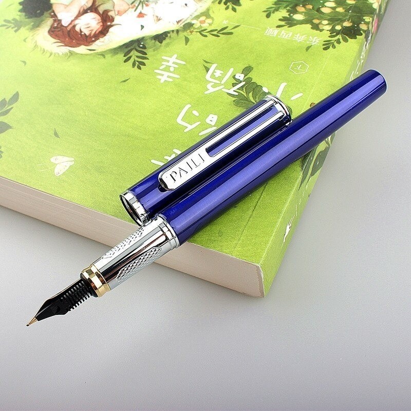 Pluma estilográfica personalizada elegante azul