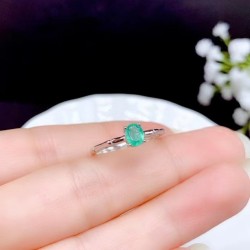 Anillo de compromiso en plata con esmeralda - anillo para boda en plata