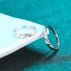 Argollas de matrimonio en plata onduladas - argollas de boda - alianzas