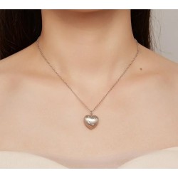 Collar con dije corazón de amor personalizable en plata