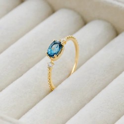 Anillo de compromiso en plata y baño de oro - Anillo en forma de tiara