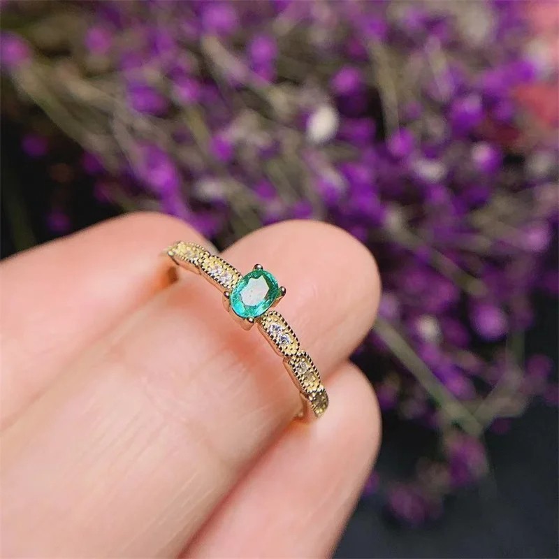 Anillo de compromiso en plata con esmeralda - anillo para boda en plata