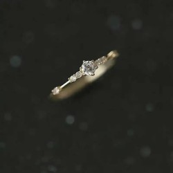 Anillo de compromiso en oro 14k