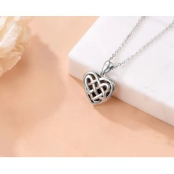 Collar relicario corazón infinito en plata