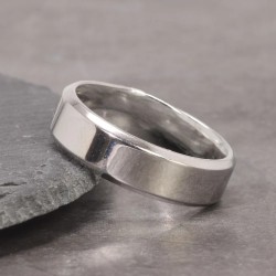 Argolla en plata para hombre - argolla clásica plateada - joyas en plata