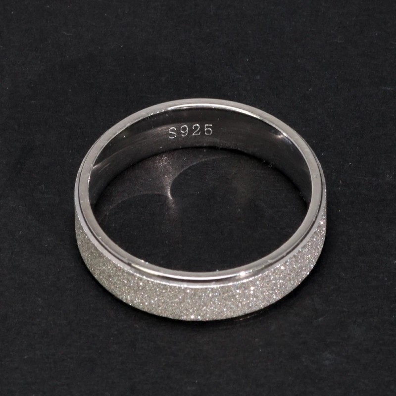 Argolla en plata para hombre - argolla clásica plateada - joyas en plata