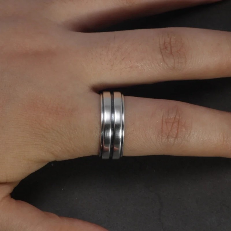 Argolla en plata para hombre - argolla clásica plateada - joyas en plata