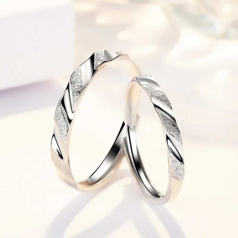 Argollas de matrimonio nexo esmerilado en plata