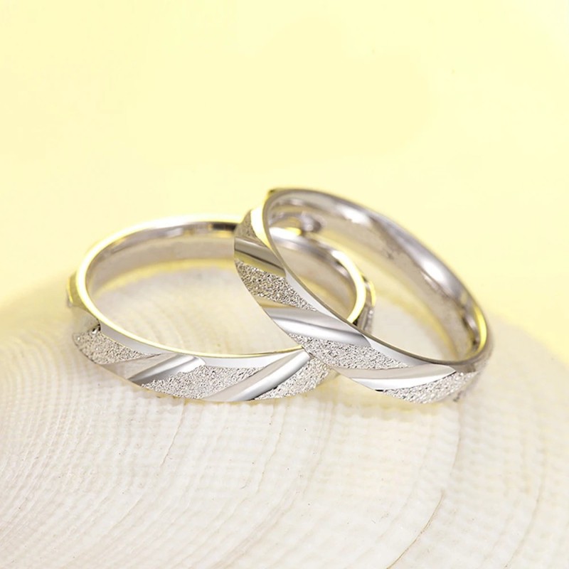 Argollas de matrimonio nexo esmerilado en plata