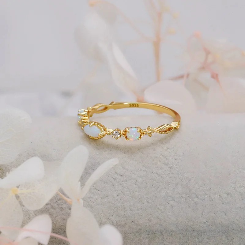 Anillo de compromiso en plata y opalos - anillo promesa