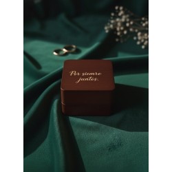 Estuche de madera para argollas de matrimonio con grabado personalizado
