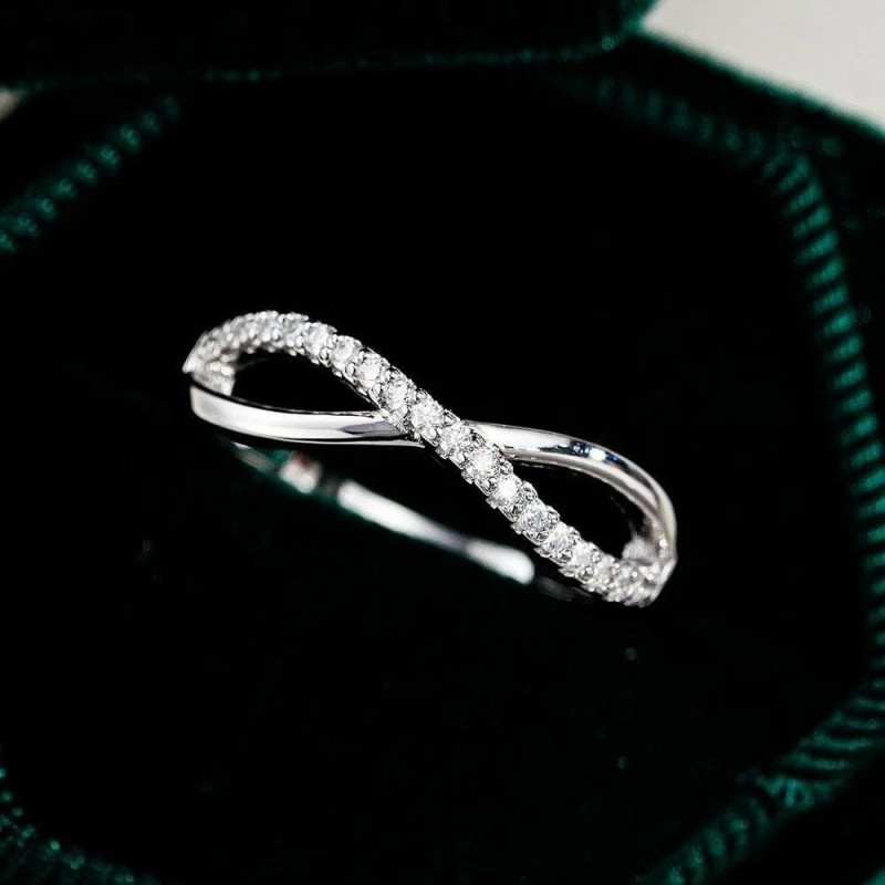 Anillo de compromiso en plata con moissanita - anillo para boda en plata