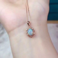 Collar de ópalo marquesa floral en plata
