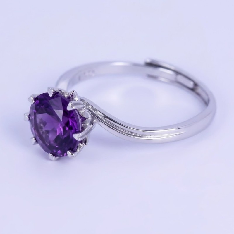 Anillo de compromiso en plata copo de corazones con amatista