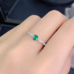 Anillo de compromiso en plata con esmeralda - anillo de promesa princesa